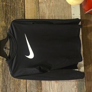 Nike dri- fit long sleeve shirt